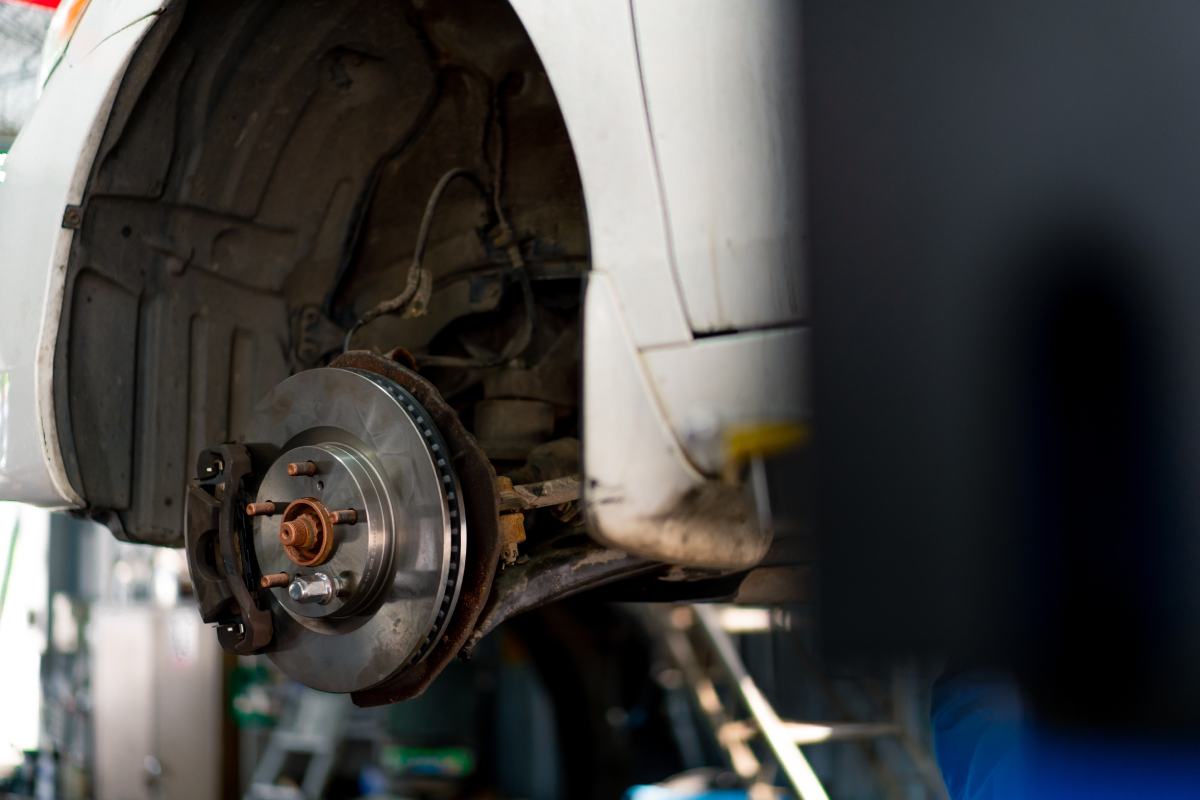How to Choose the Right Lethbridge Mechanic for Brake Repair